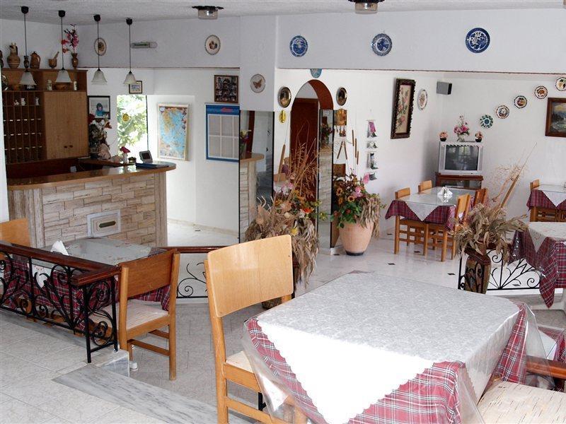 ארכאנגלוס Rosmari Hotel מראה חיצוני תמונה