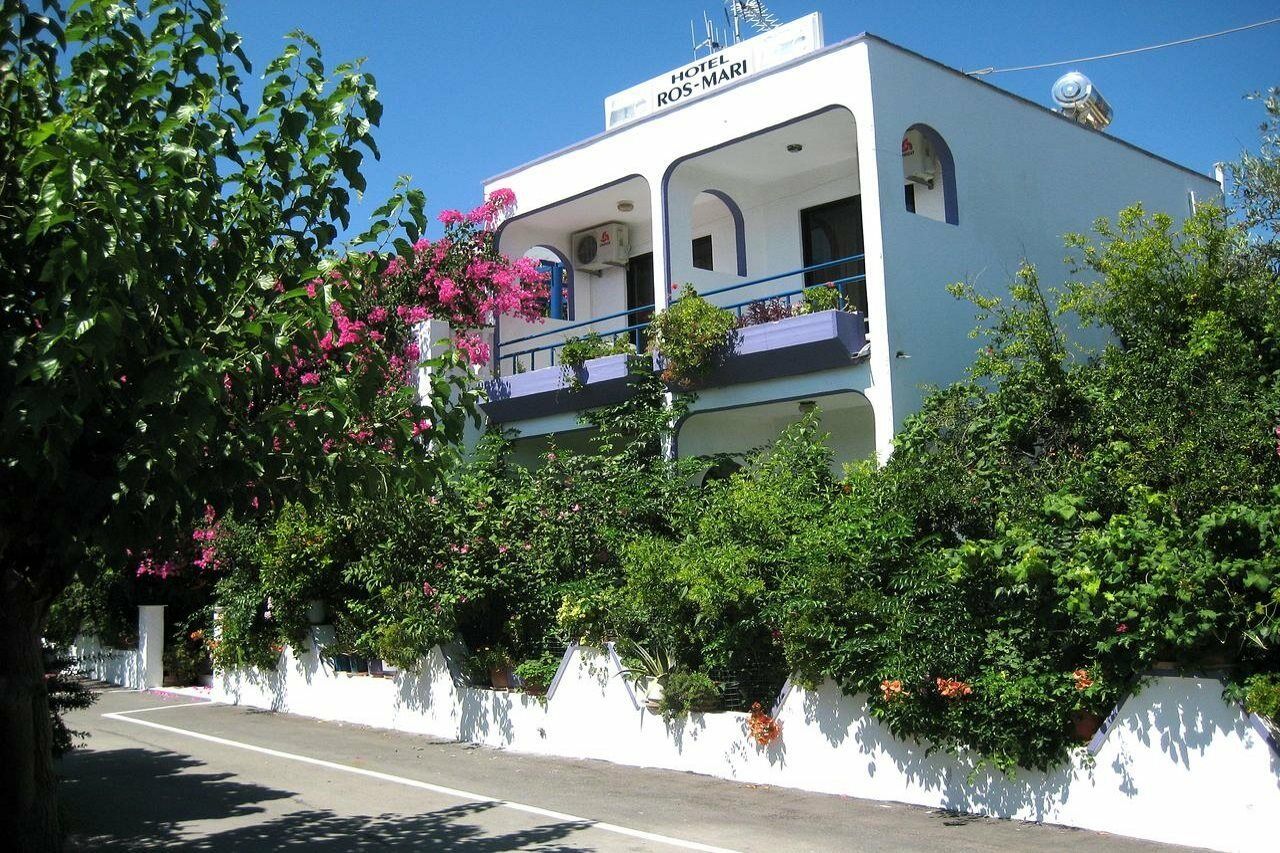 ארכאנגלוס Rosmari Hotel מראה חיצוני תמונה